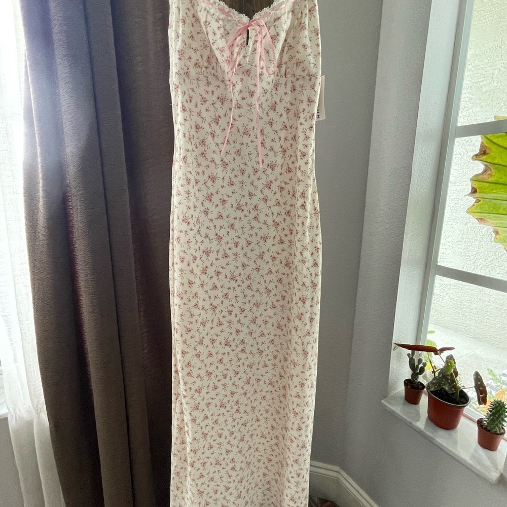 PacSun Floral Midi Dress - Cream and Pink